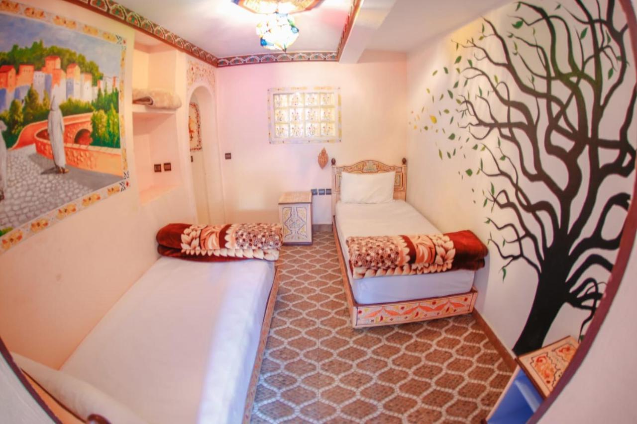 Complexe Rueda Hotel Ouslaf Ngoại thất bức ảnh