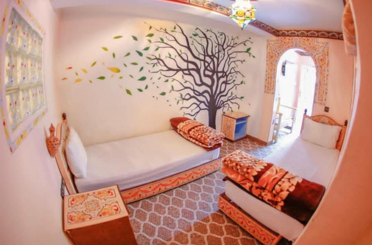 Complexe Rueda Hotel Ouslaf Ngoại thất bức ảnh